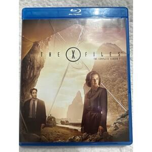 The X-Files: The Complete Season 7 (Blu-Ray, 6-Disc Set 1999) only watched once